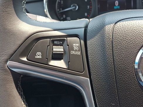 Used 2022 Buick Encore Preferred w/ Safety Package AWD/4WD image 22