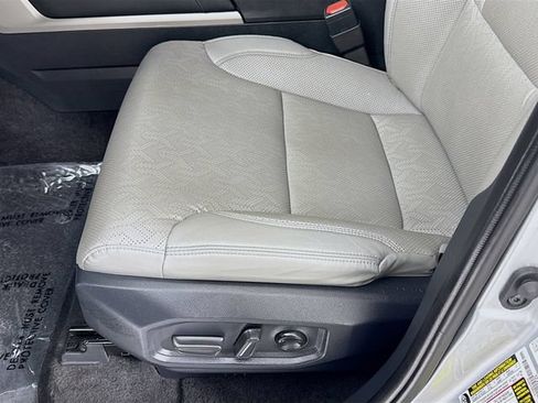 Used 2025 Toyota Tundra Limited w/ TRD Off-Road Package AWD/4WD image 18