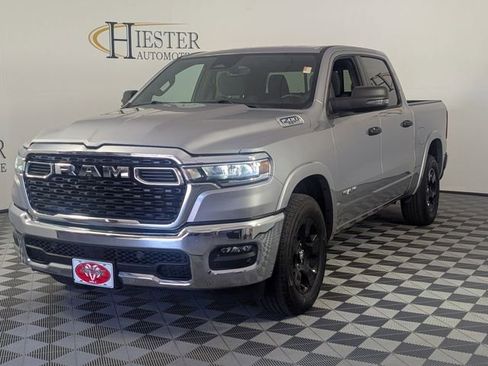 Used 2025 RAM 1500 Big Horn AWD/4WD image 4