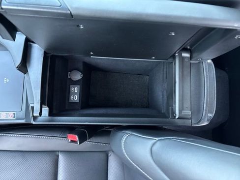 Used 2024 Lexus ES 300h 300h w/ Premium Package image 26