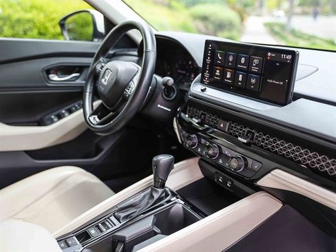 Used 2024 Honda Accord EX-L image 23