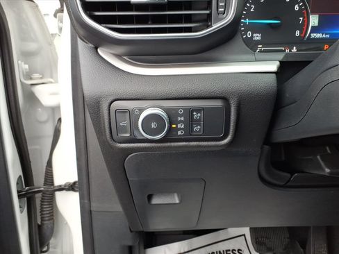 Used 2022 Ford Explorer XLT w/ Equipment Group 202A image 15