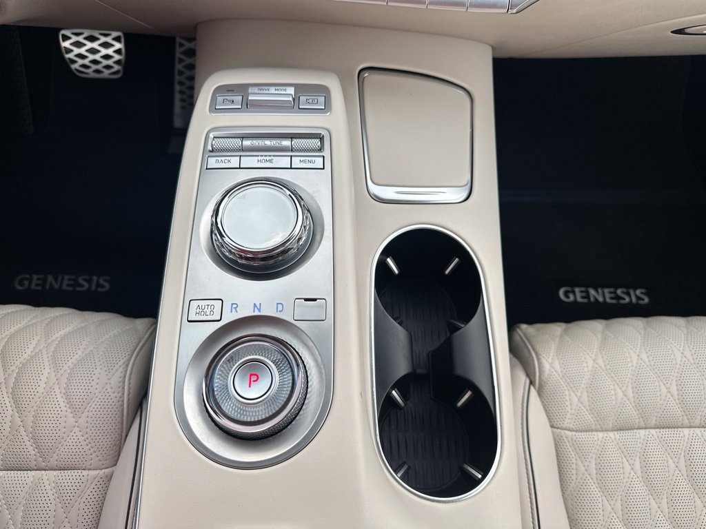 Used 2024 Genesis GV70 3.5T Sport w/ Sport Advanced Package AWD/4WD image 23