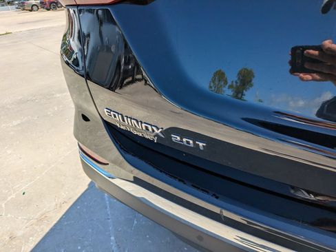 Used 2019 Chevrolet Equinox Premier FWD image 12