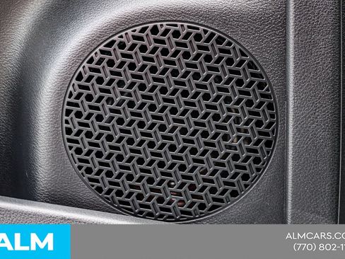 Used 2024 Nissan Ariya FWD image 45