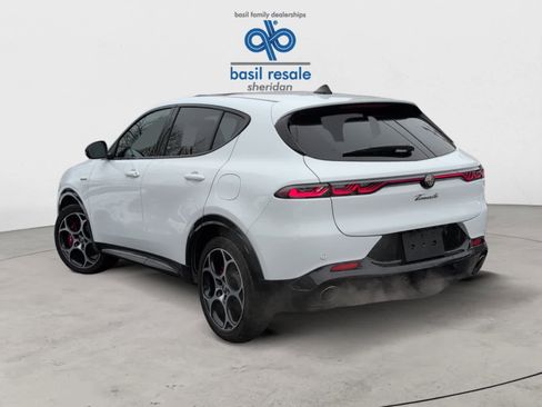 Used 2024 Alfa Romeo Tonale Veloce image 10