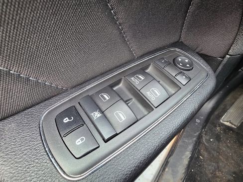 Certified 2021 Dodge Charger SXT w/ Driver Convenience Group image 8