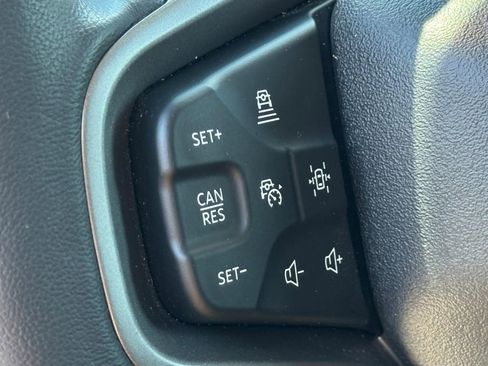 Used 2024 Ford Bronco Outer Banks AWD/4WD image 19