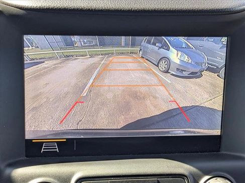 Used 2019 GMC Terrain SLT w/ Preferred Package image 16