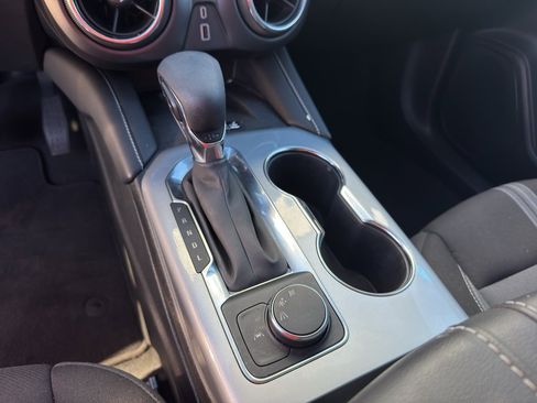 Used 2024 Chevrolet Blazer LT w/ Convenience Package image 17