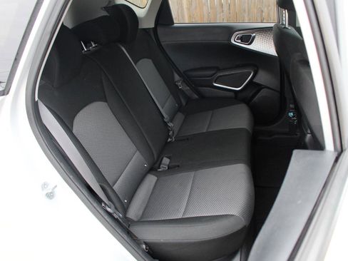 Used 2021 Kia Soul LX FWD image 32