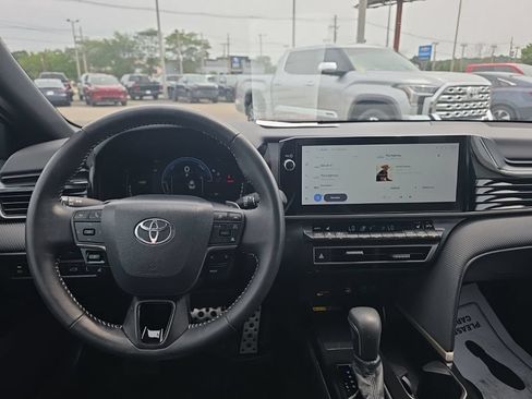 Used 2026 Toyota Camry SE w/ Multimedia Upgrade Package FWD image 13