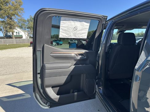 Used 2025 Chevrolet Silverado 1500 LT image 28