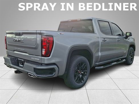 Used 2023 GMC Sierra 1500 Elevation image 4
