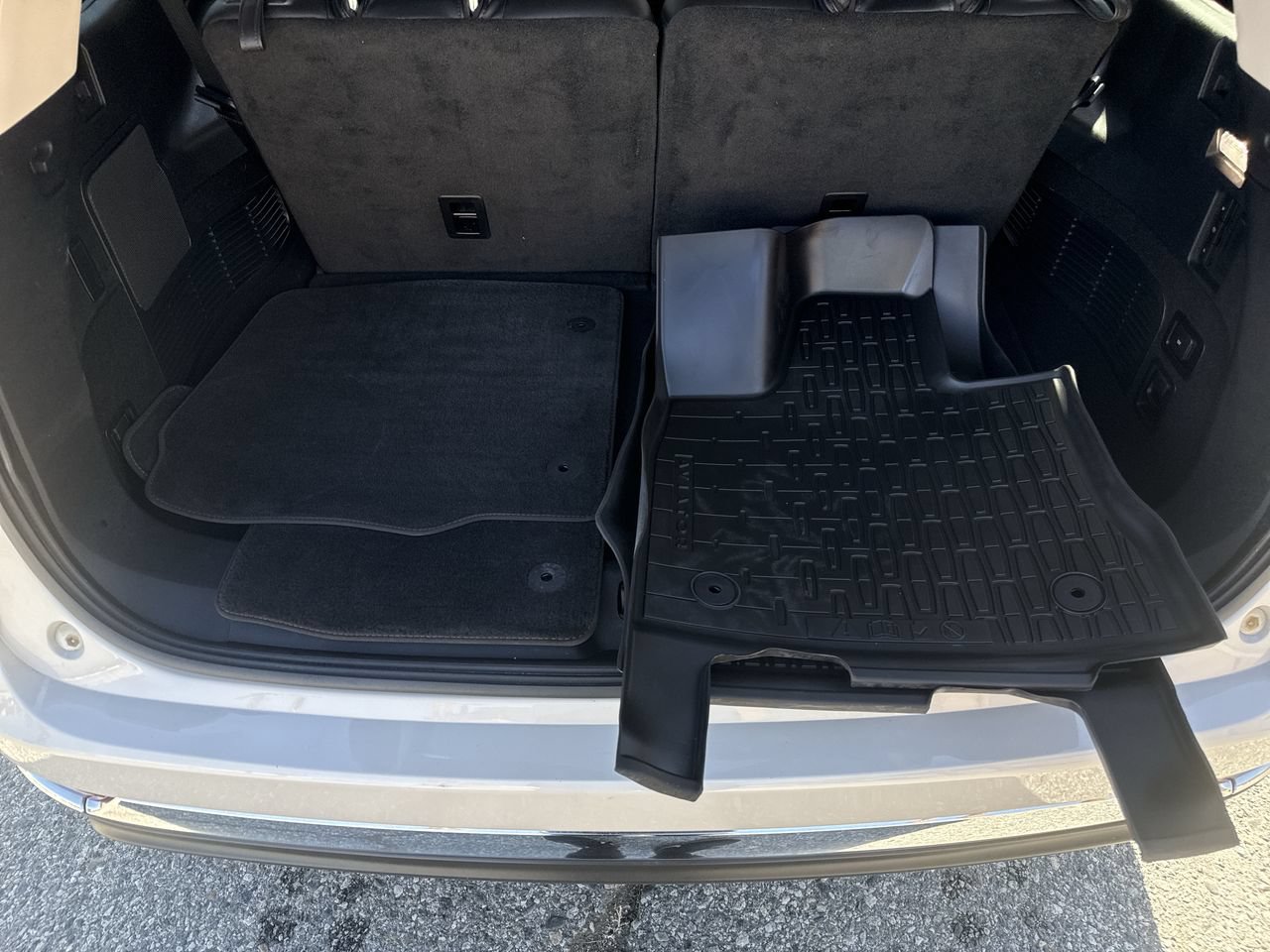 Used 2024 Lincoln Aviator Reserve w/ Equipment Group 201A RWD image 36