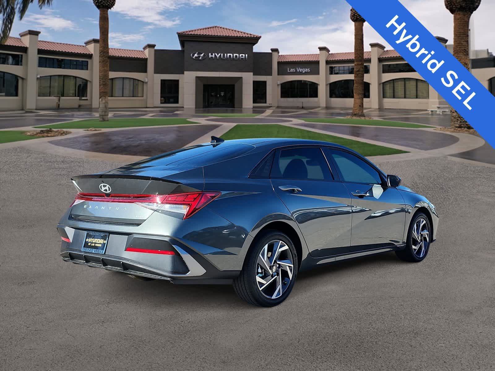Certified 2025 Hyundai Elantra SEL FWD image 8