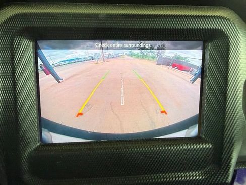 Used 2023 Jeep Wrangler Unlimited Sport AWD/4WD image 22