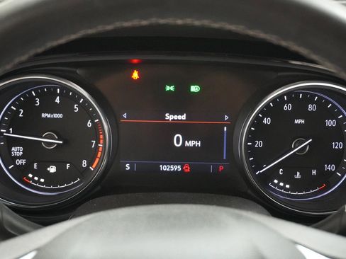 Used 2021 Buick Encore GX Select image 24