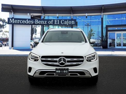 Used 2022 Mercedes-Benz GLC 300 image 2