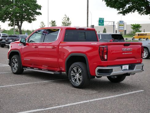 Used 2026 GMC Sierra 1500 SLE w/ Preferred Package AWD/4WD image 7