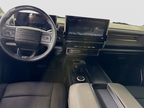 Used 2024 GMC Hummer EV 3X image 2