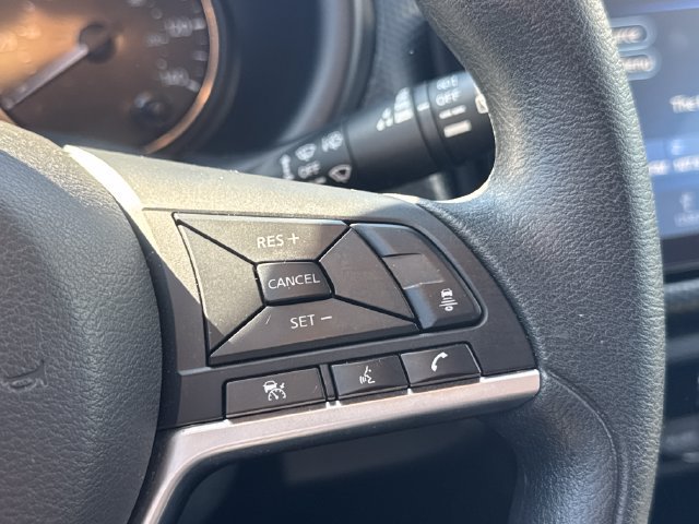 Used 2022 Nissan Kicks SV w/ Exterior Package FWD image 28