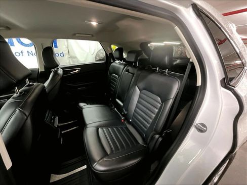 Used 2022 Ford Edge SEL AWD/4WD image 15