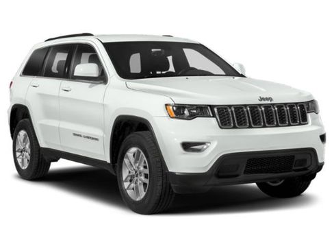 Used 2019 Jeep Grand Cherokee Laredo image 9