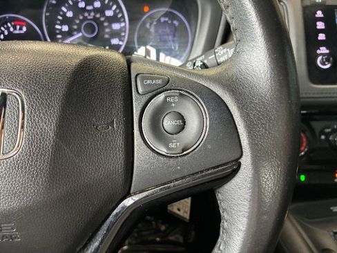 Used 2019 Honda HR-V Sport image 20