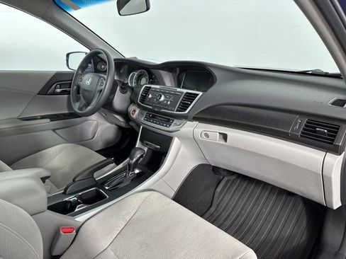 Used 2013 Honda Accord EX image 25