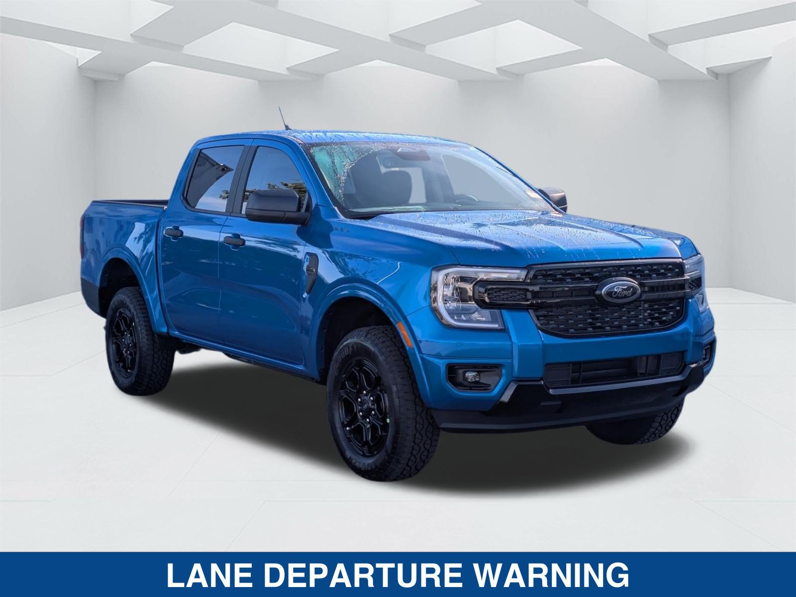 New 2026 Ford Ranger XLT w/ Black Appearance Package RWD image 3