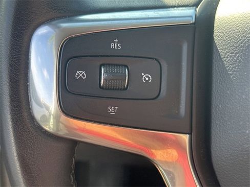 Used 2020 Chevrolet Blazer LT image 12