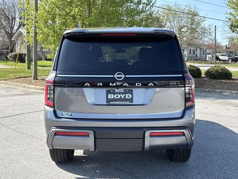 Used 2025 Nissan Armada SL w/ Captain's Chari Seat Package AWD/4WD image 7