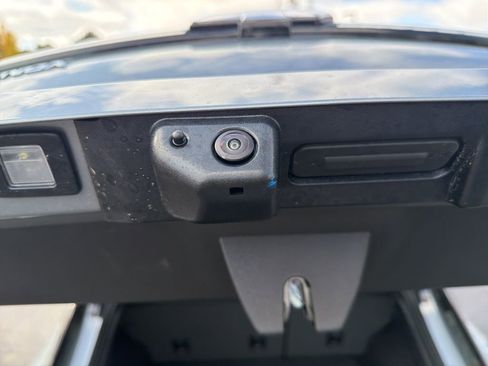 New 2026 Chevrolet Equinox EV LT image 37