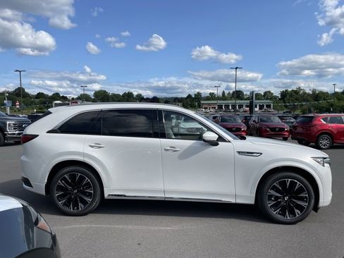 Used 2024 MAZDA CX-90 3.3 Turbo S w/ Premium Plus image 4