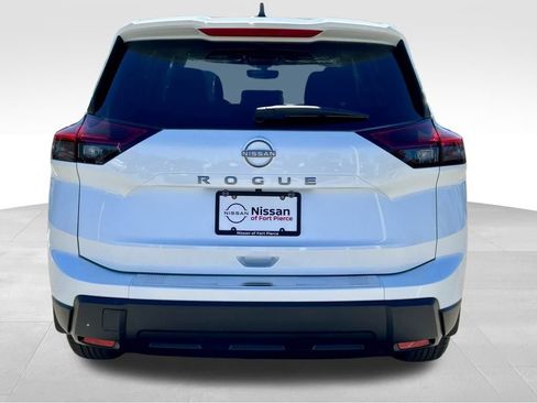 New 2026 Nissan Rogue SV FWD image 7