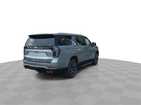 New 2025 Chevrolet Suburban Premier w/ Sun And Tow Package image 6