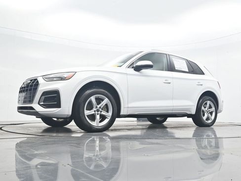 Used 2023 Audi Q5 2.0T Premium w/ Convenience Package AWD/4WD image 26