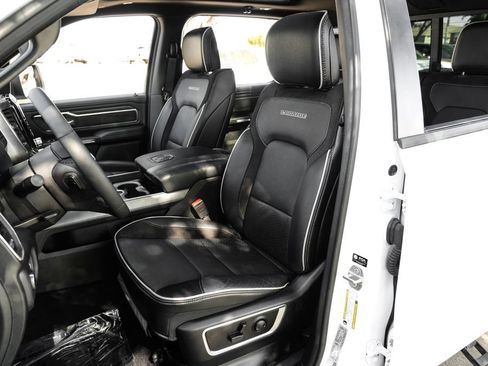 Used 2025 RAM 1500 Laramie w/ Laramie Southwest Edition AWD/4WD image 38