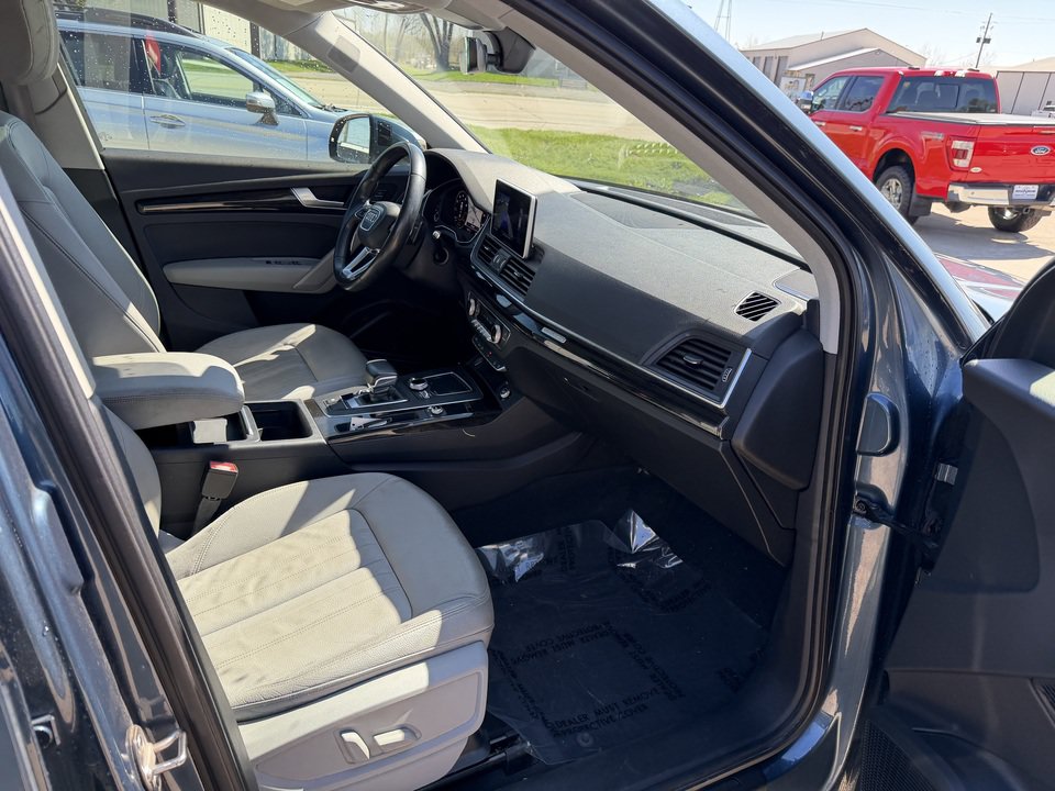 Used 2018 Audi Q5 2.0T Premium Plus w/ Premium Plus Package AWD/4WD image 20
