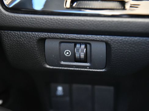 Used 2025 Honda Civic LX image 30