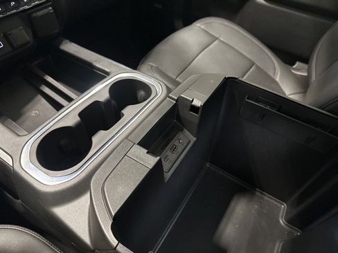 Used 2022 Chevrolet Silverado 1500 LTZ w/ LTZ Premium Package image 31