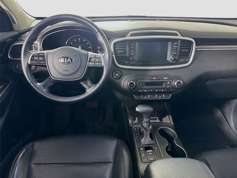 Used 2020 Kia Sorento EX AWD/4WD image 2