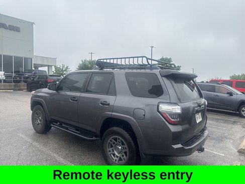 Used 2020 Toyota 4Runner Venture w/ Moonroof Package image 6
