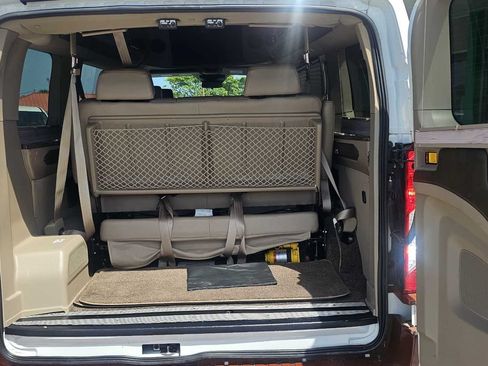 Used 2016 Ford Transit 150 XLT RWD image 22