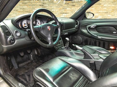 Used 2003 Porsche 911 Turbo image 40