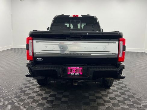 Used 2024 Ford F350 Platinum image 9