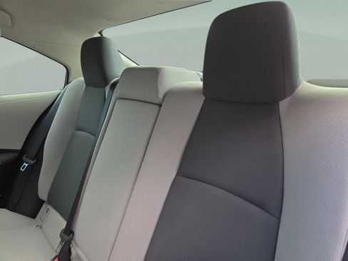 Used 2022 Toyota Corolla LE FWD image 25