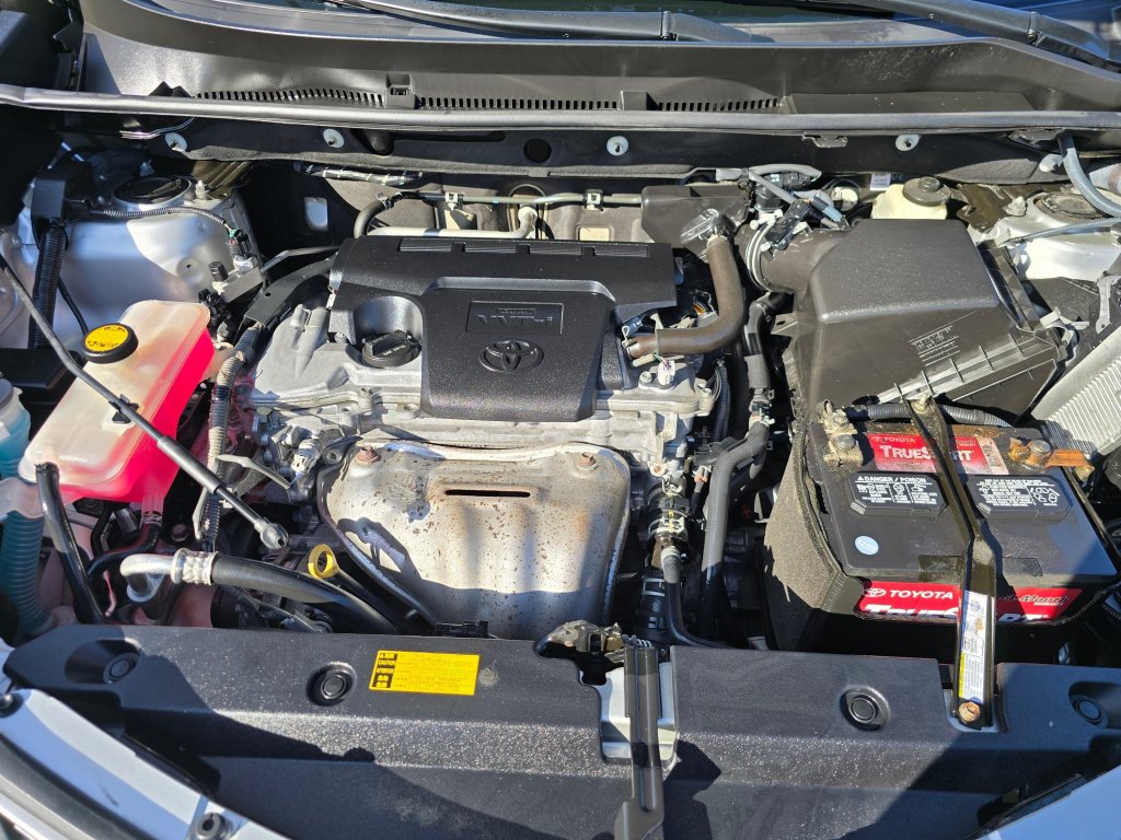 Used 2015 Toyota RAV4 XLE AWD/4WD image 20