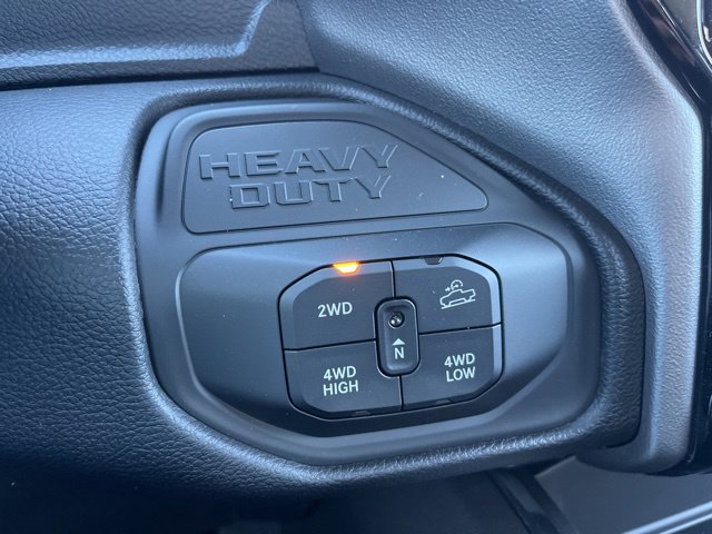 New 2026 RAM 2500 Laramie AWD/4WD image 31